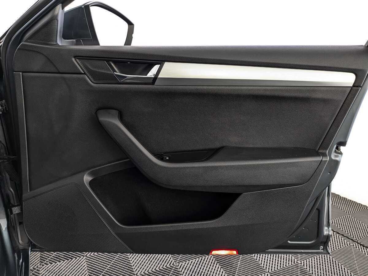 Купить Skoda Superb, 2018, 150 973 км.. Фото: #20