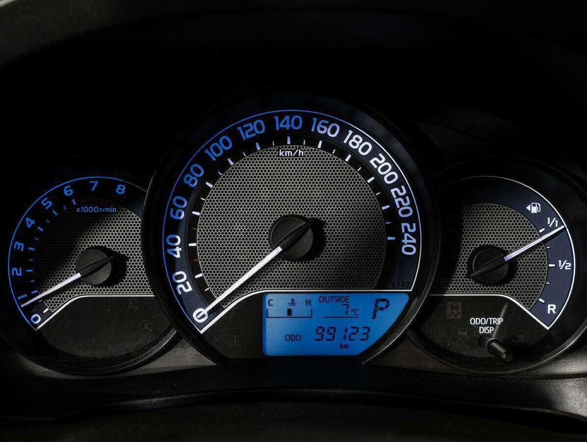 Купить Toyota Corolla, 2014, 99 121 км.. Фото: #12