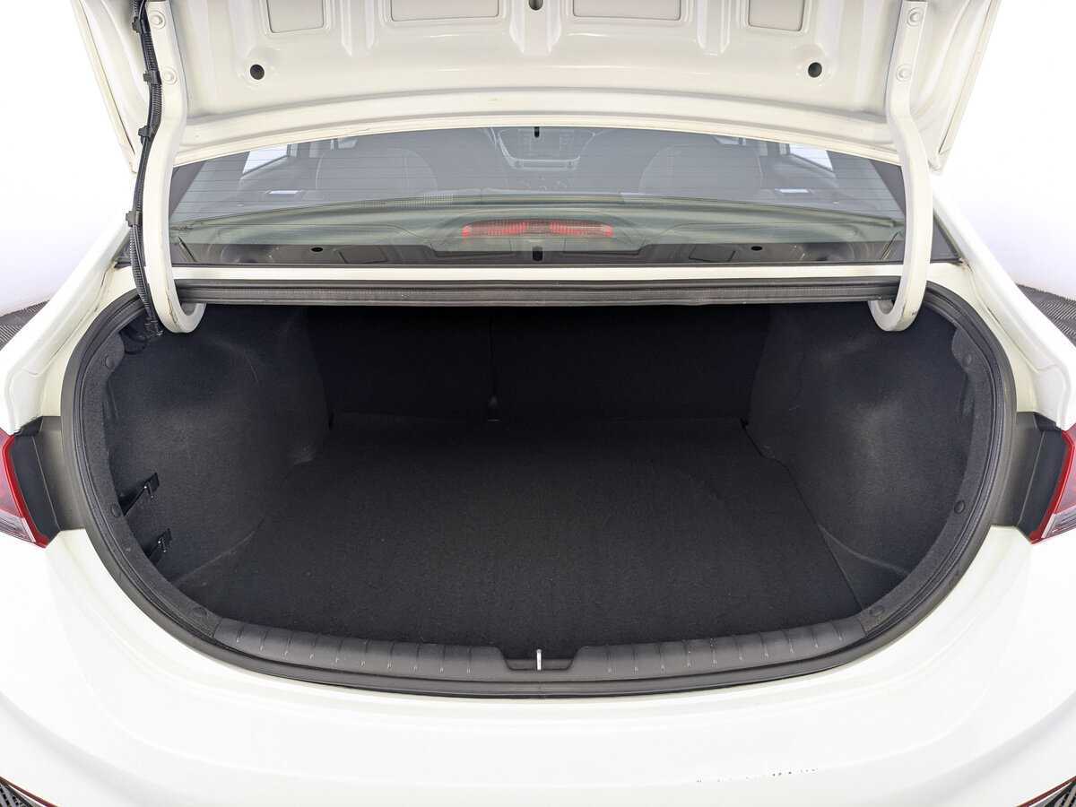 Купить Hyundai Solaris, 2017, 147 719 км.. Фото: #9