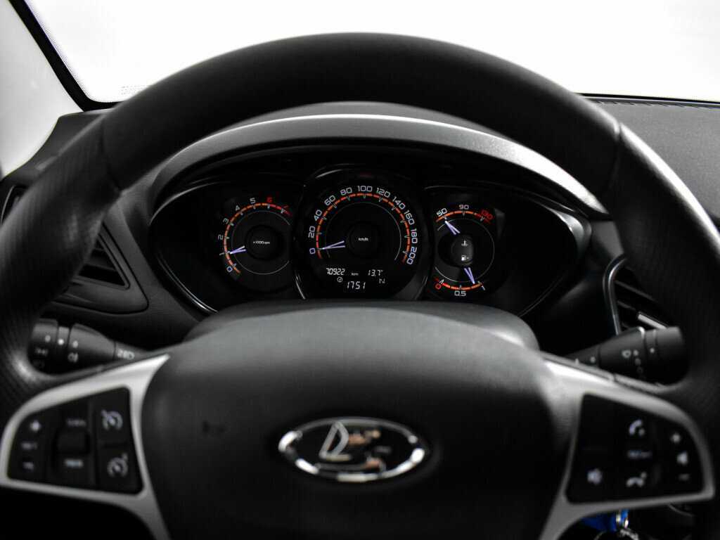 Купить Lada (ВАЗ) Vesta, 2017, 70 921 км.. Фото: #19