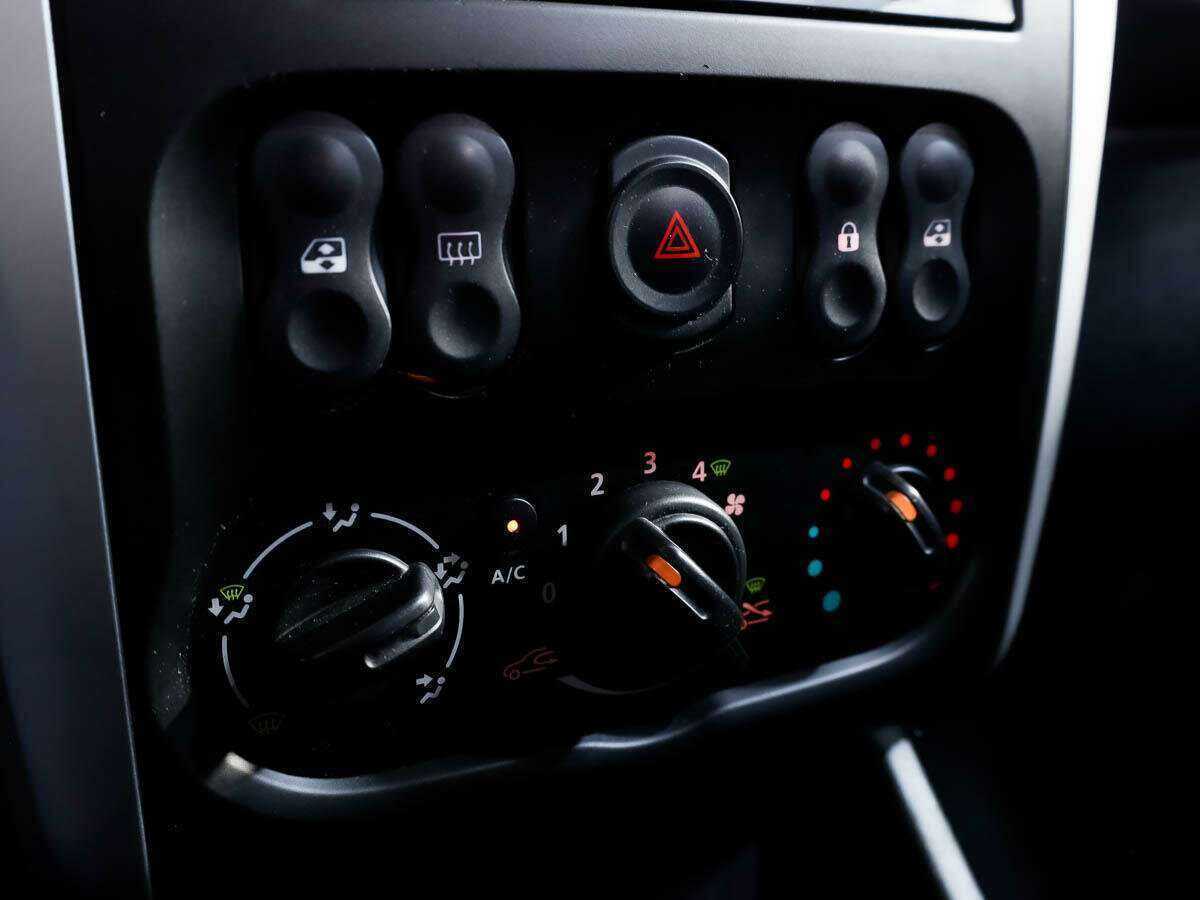 Купить Nissan Almera, 2017, 158 049 км.. Фото: #12