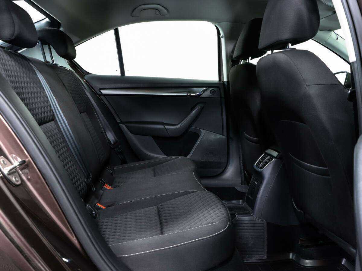 Купить Skoda Octavia, 2017, 85 765 км.. Фото: #10