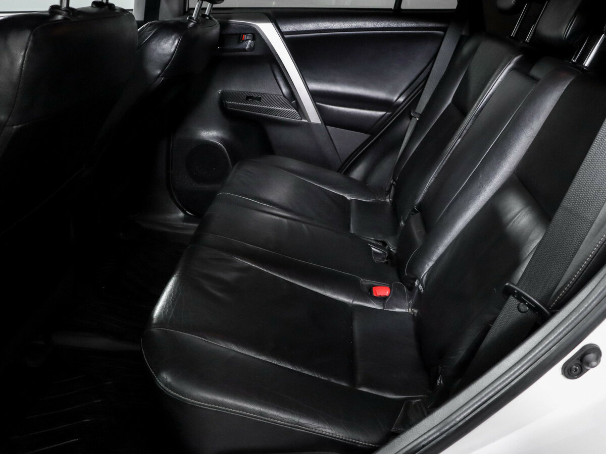 Купить Toyota RAV4, 2013, 339 133 км.. Фото: #9