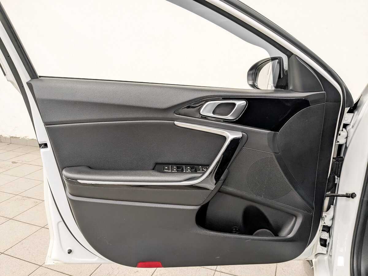 Купить Kia Ceed, 2020, 82 477 км.. Фото: #17