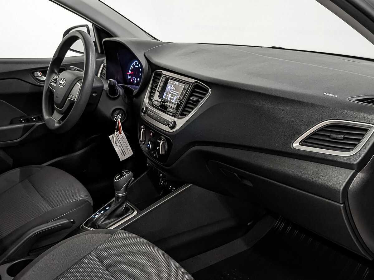 Купить Hyundai Solaris, 2018, 59 228 км.. Фото: #12