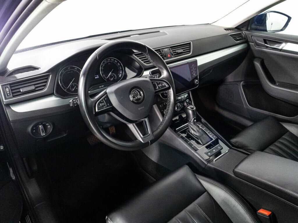 Купить Skoda Superb, 2018, 112 657 км.. Фото: #10