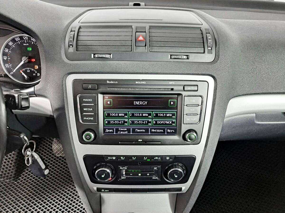 Купить Skoda Octavia, 2012, 181 399 км.. Фото: #11