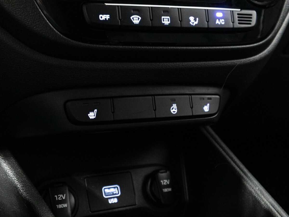 Купить Hyundai Solaris, 2019, 132 079 км.. Фото: #14