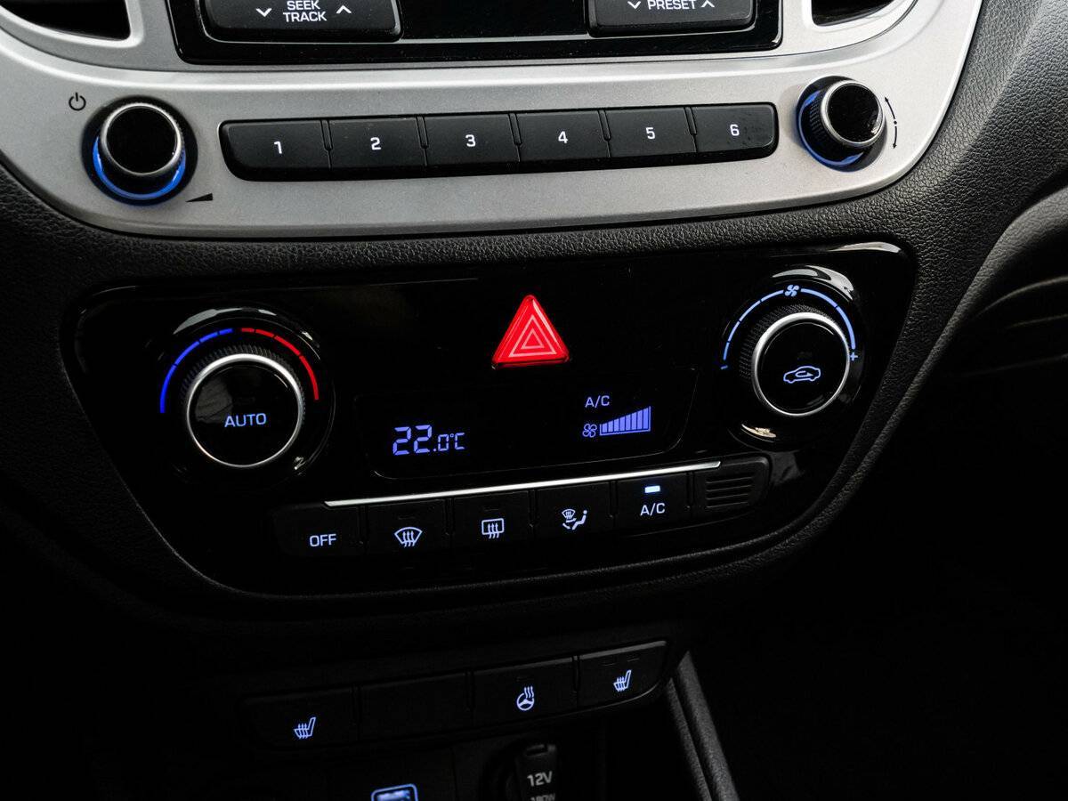 Купить Hyundai Solaris, 2019, 81 193 км.. Фото: #15