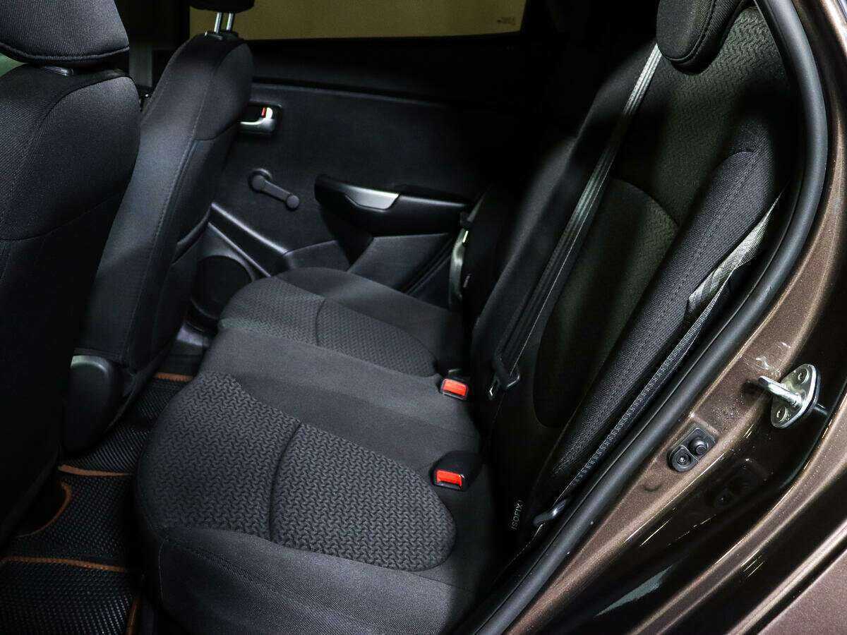 Купить Kia Rio, 2016, 118 900 км.. Фото: #7