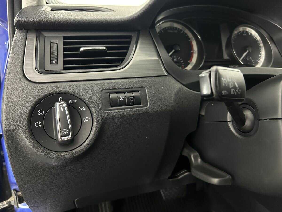 Купить Skoda Rapid, 2019, 96 878 км.. Фото: #8
