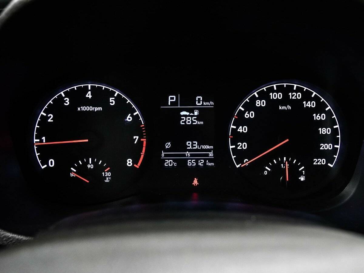 Купить Hyundai Solaris, 2018, 65 119 км.. Фото: #9