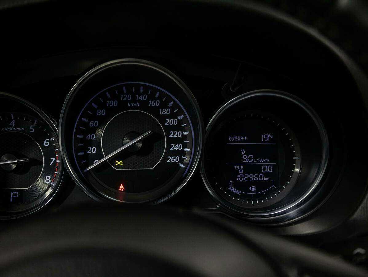 Купить Mazda 6, 2014, 102 810 км.. Фото: #9