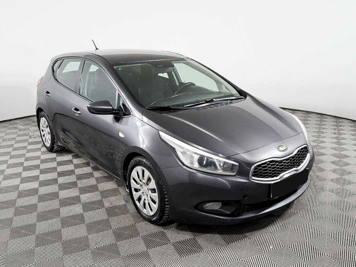 Купить Kia Ceed, 2013, 127 681 км.. Фото: #2