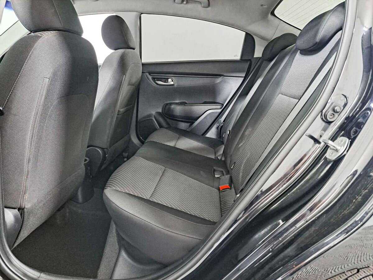 Купить Kia Rio, 2017, 112 813 км.. Фото: #9