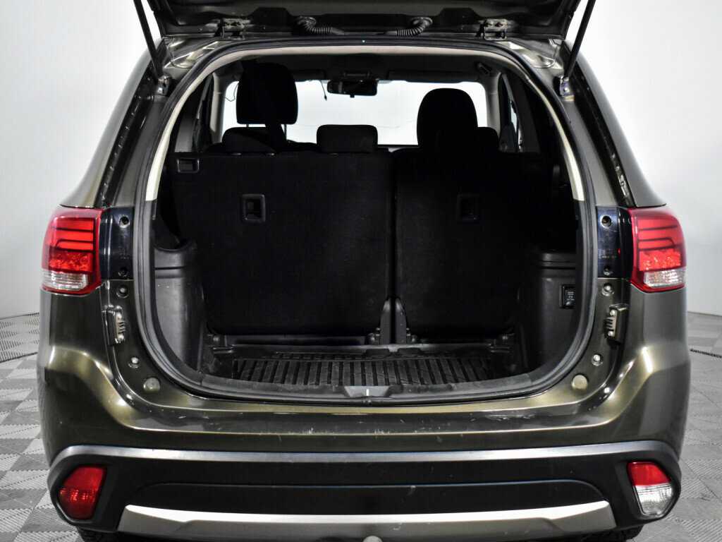 Купить Mitsubishi Outlander, 2017, 130 150 км.. Фото: #18