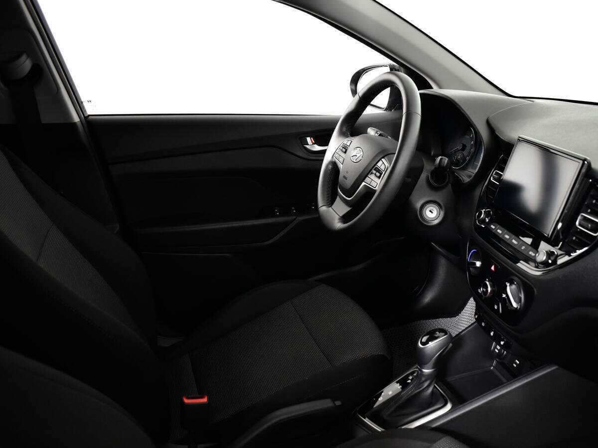 Купить Hyundai Solaris, 2022, 30 482 км.. Фото: #8