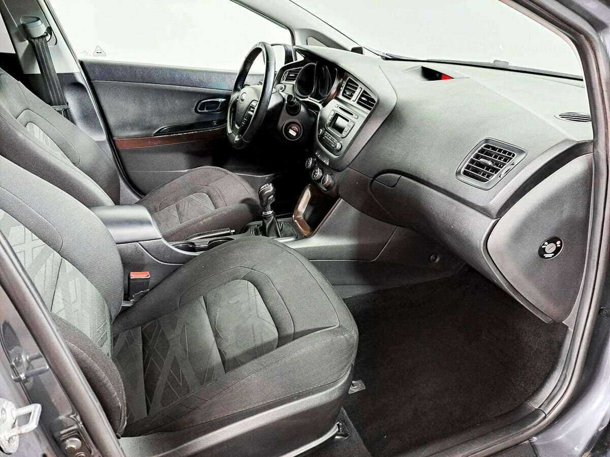 Купить Kia Ceed, 2013, 187 577 км.. Фото: #10