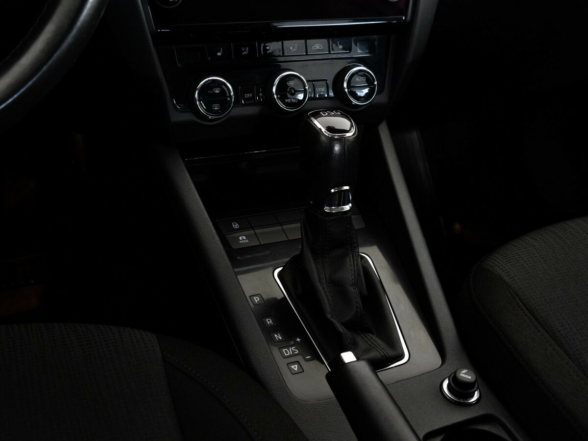 Купить Skoda Octavia, 2017, 186 011 км.. Фото: #9