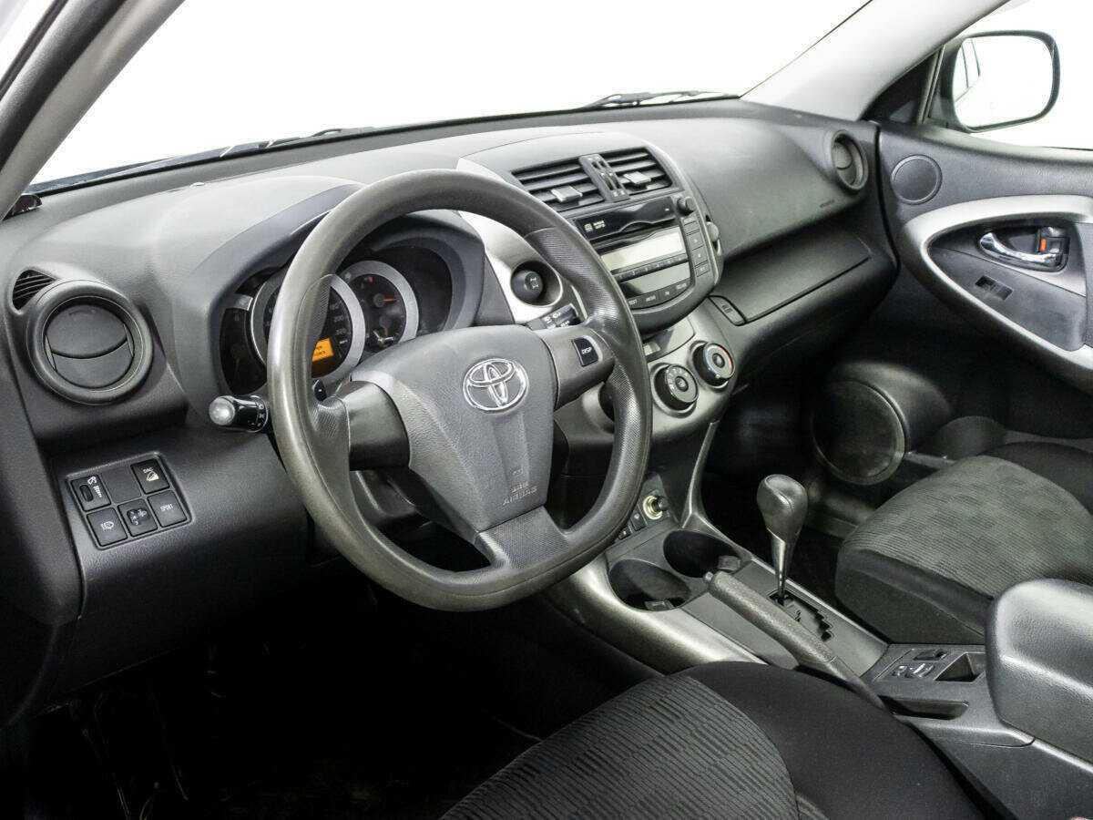 Купить Toyota RAV4, 2012, 338 276 км.. Фото: #9