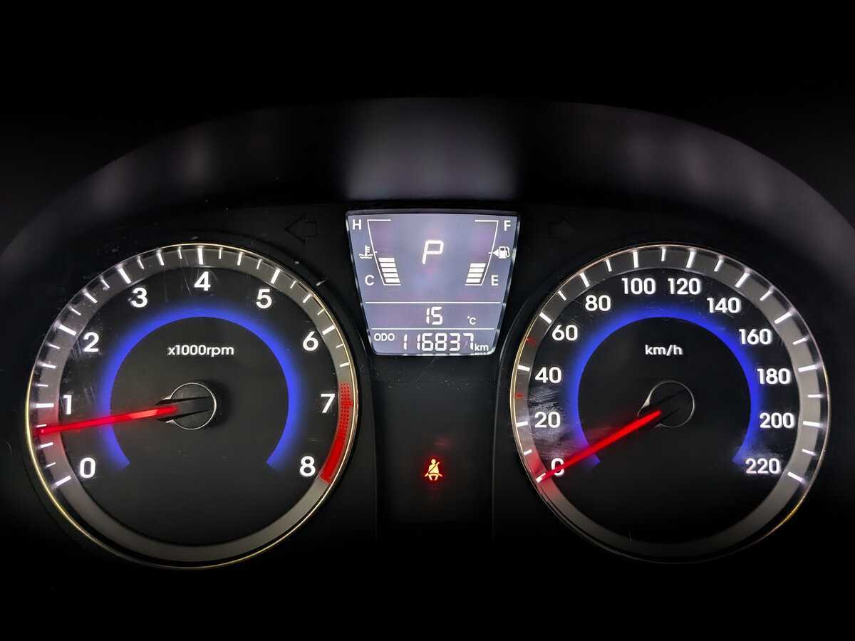 Купить Hyundai Solaris, 2012, 116 845 км.. Фото: #10