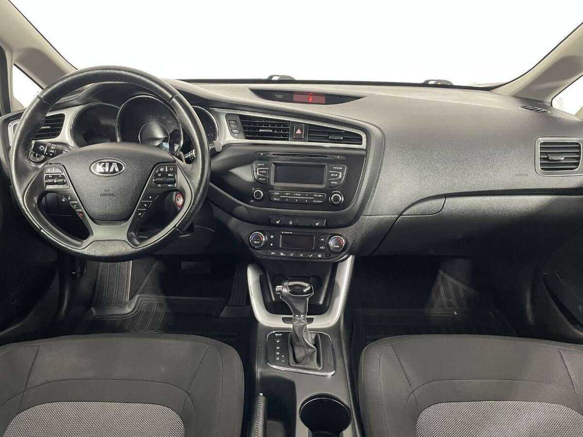Купить Kia Ceed, 2017, 95 856 км.. Фото: #4