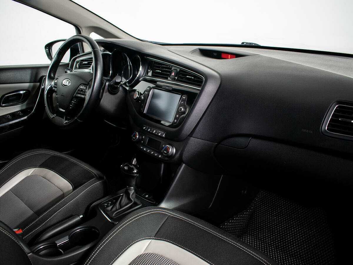 Купить Kia Ceed, 2018, 88 988 км.. Фото: #8