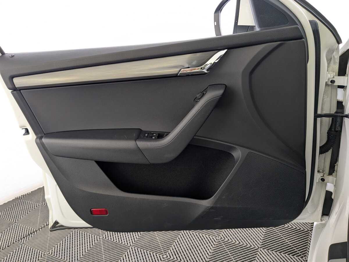 Купить Skoda Octavia, 2020, 57 463 км.. Фото: #18