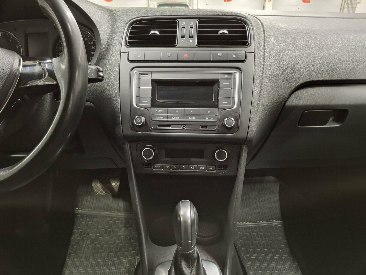 Купить Volkswagen Polo, 2017, 86 113 км.. Фото: #14