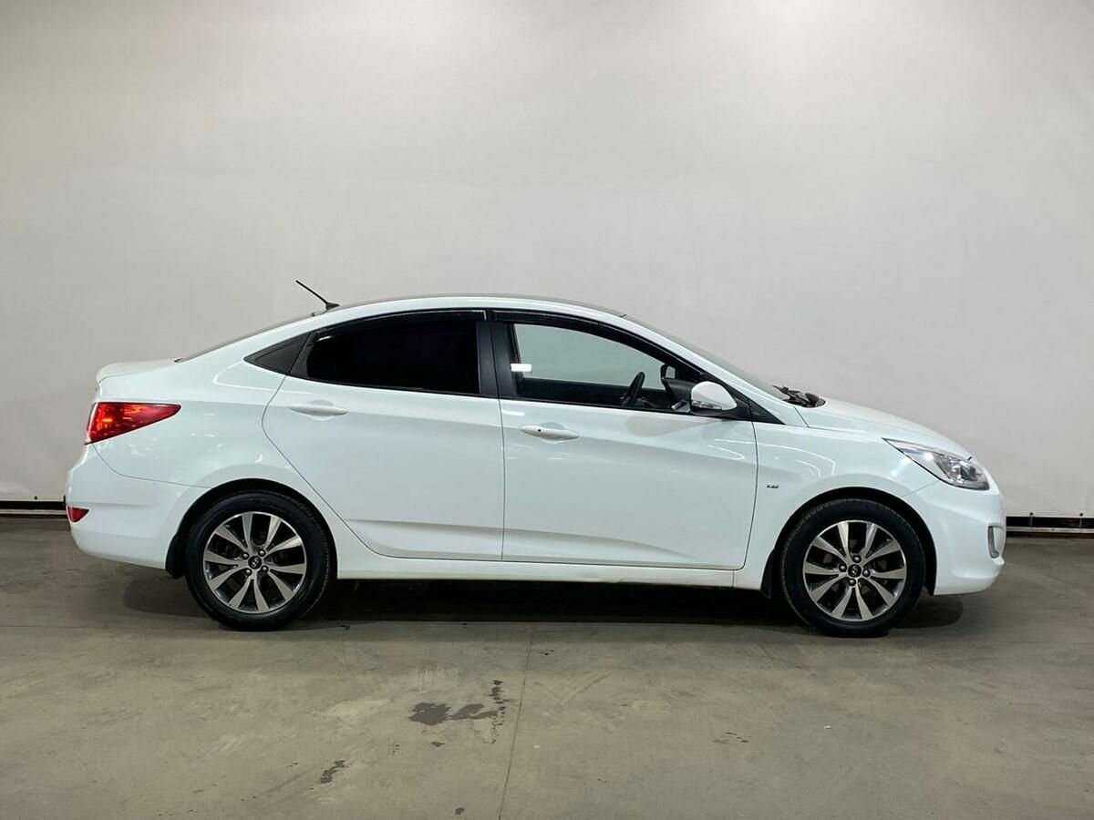 Купить Hyundai Solaris, 2013, 176 504 км.. Фото: #3