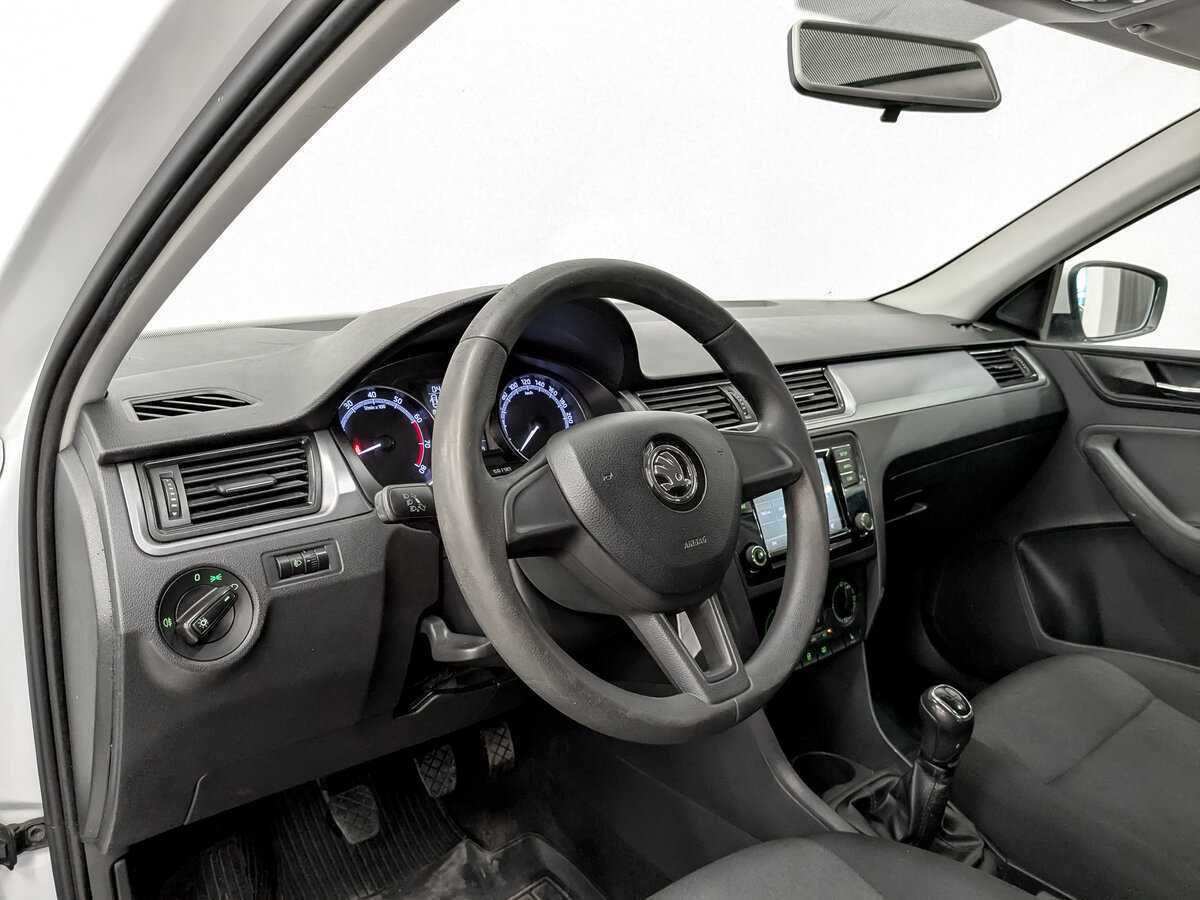 Купить Skoda Rapid, 2017, 176 367 км.. Фото: #15