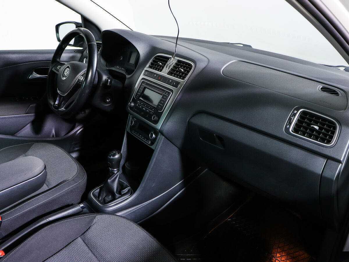 Купить Volkswagen Polo, 2017, 105 940 км.. Фото: #6