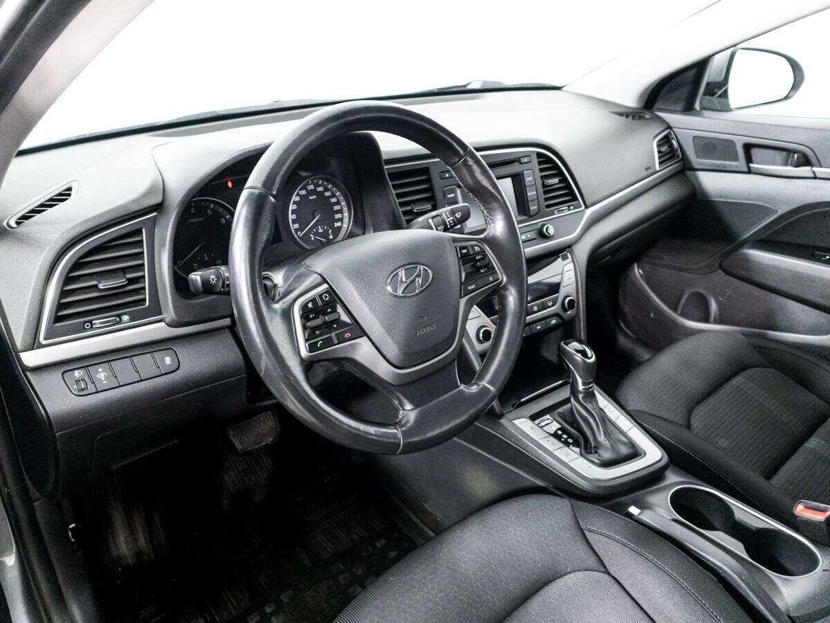 Купить Hyundai Elantra, 2018, 184 612 км.. Фото: #10
