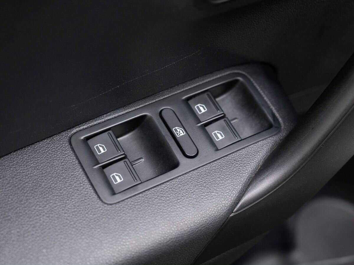 Купить Volkswagen Polo, 2018, 99 000 км.. Фото: #16