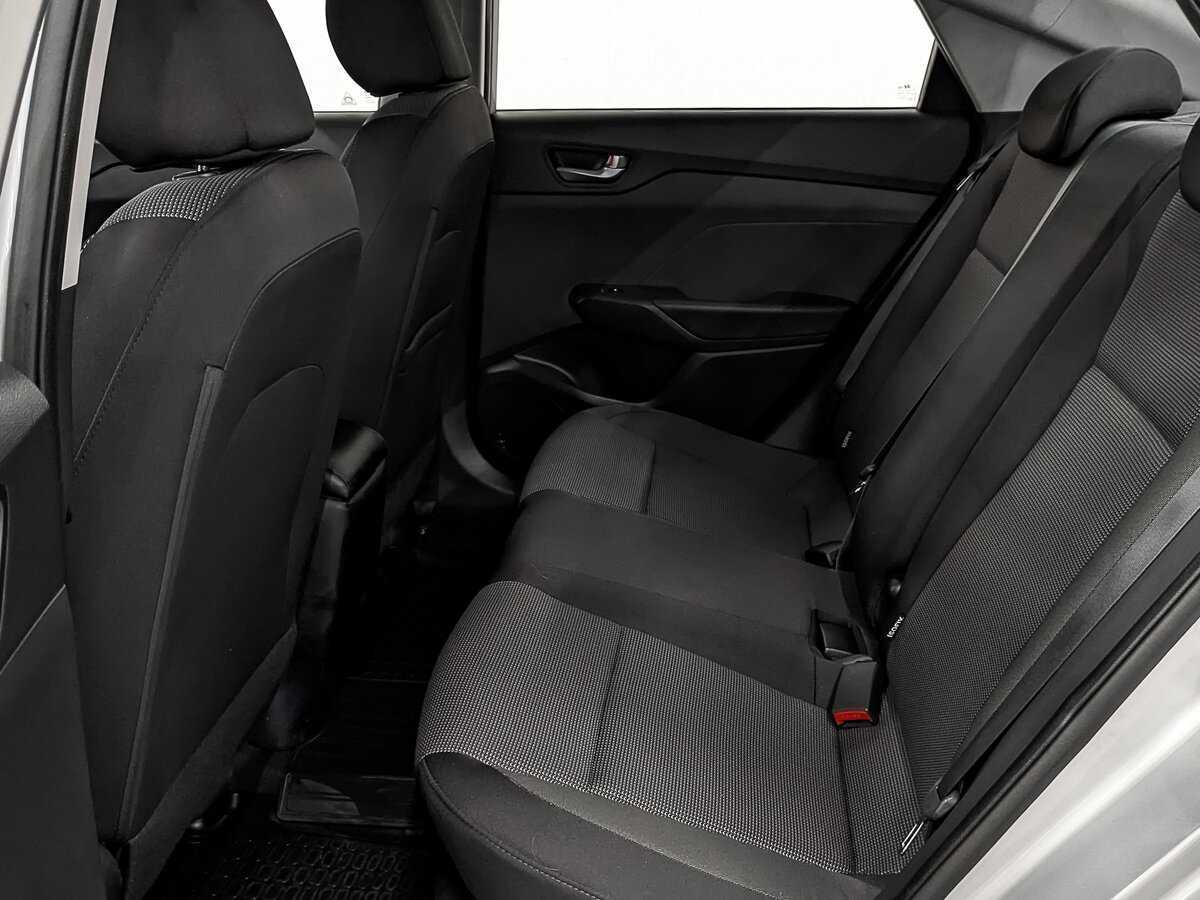 Купить Hyundai Solaris, 2018, 59 228 км.. Фото: #17