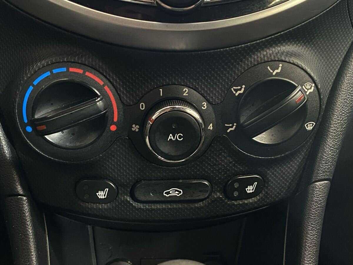 Купить Hyundai Solaris, 2012, 179 089 км.. Фото: #14