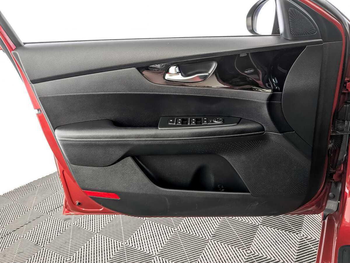 Купить Kia Cerato, 2020, 111 375 км.. Фото: #16