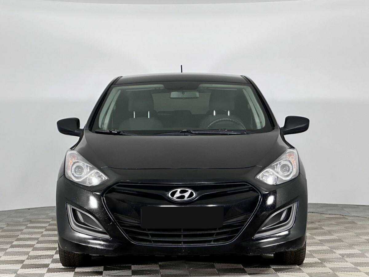 Купить Hyundai i30, 2014, 182 935 км.. Фото: #2