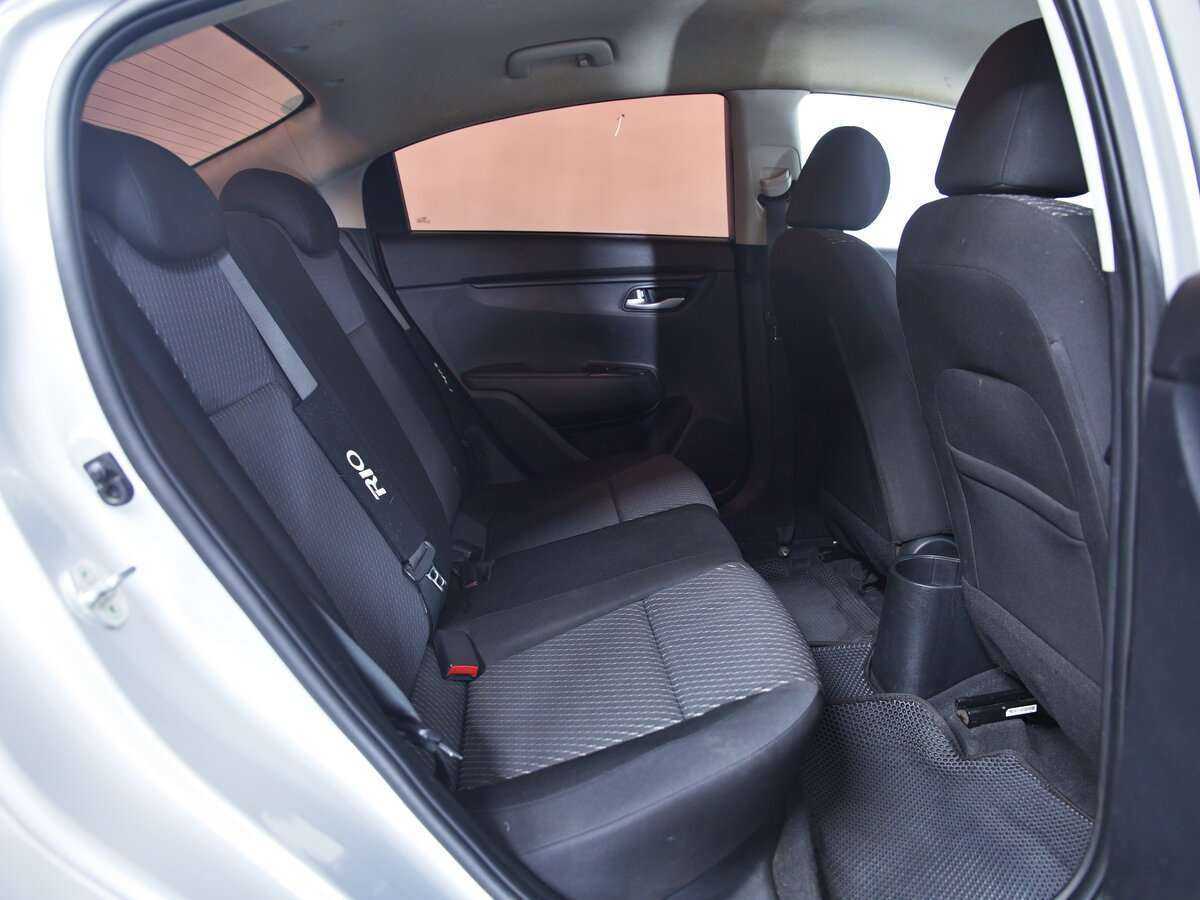 Купить Kia Rio, 2017, 126 650 км.. Фото: #17