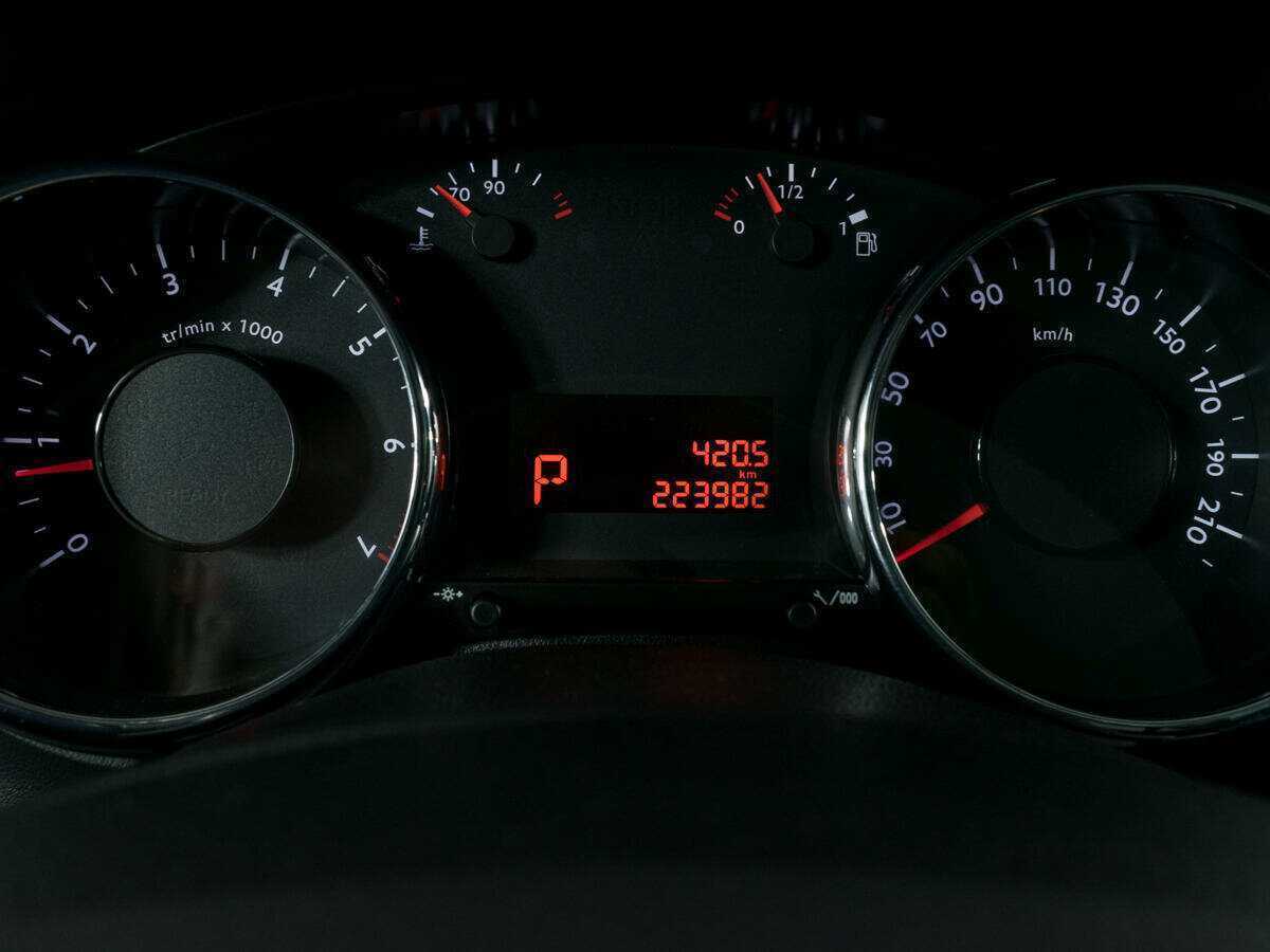 Купить Peugeot 3008, 2012, 223 670 км.. Фото: #14