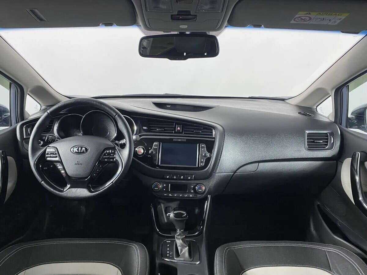 Купить Kia Ceed, 2018, 17 858 км.. Фото: #9