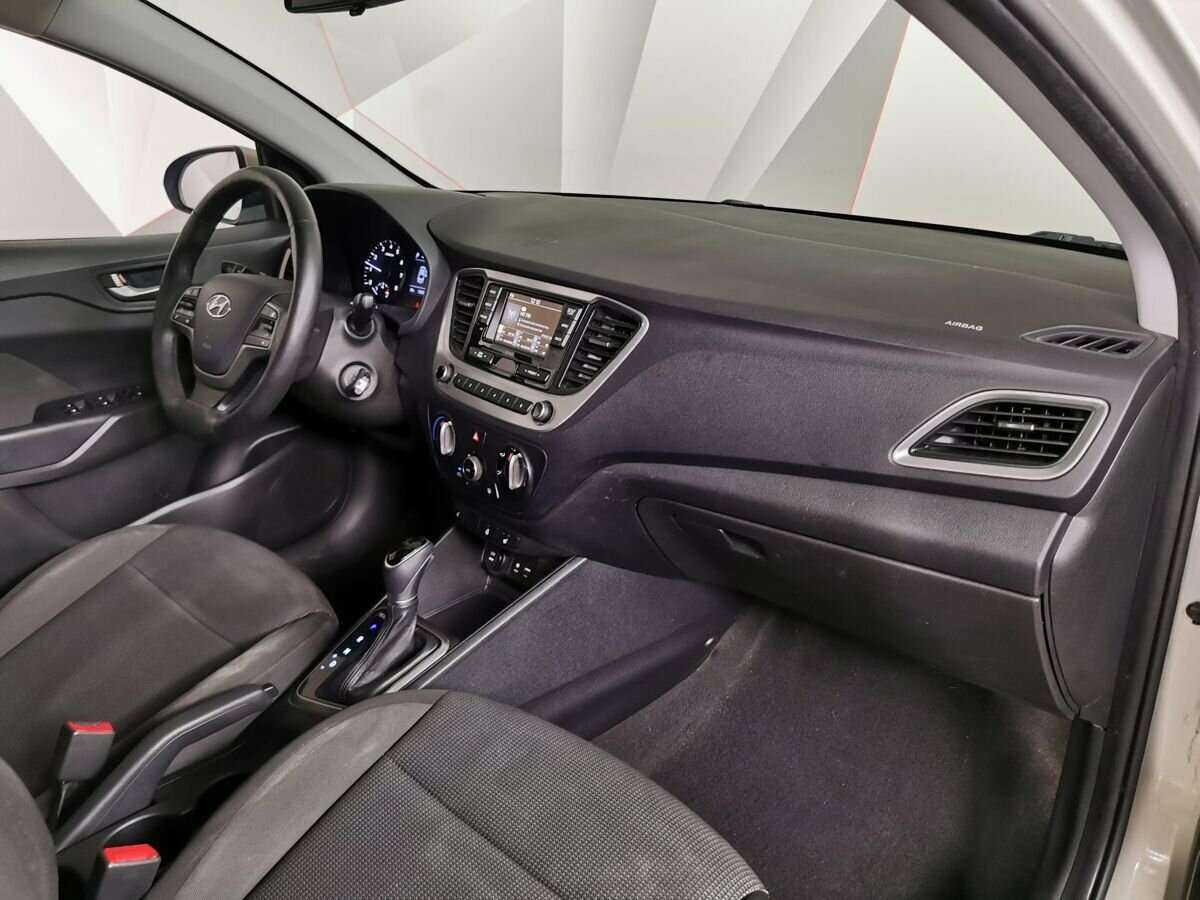Купить Hyundai Solaris, 2017, 108 077 км.. Фото: #8