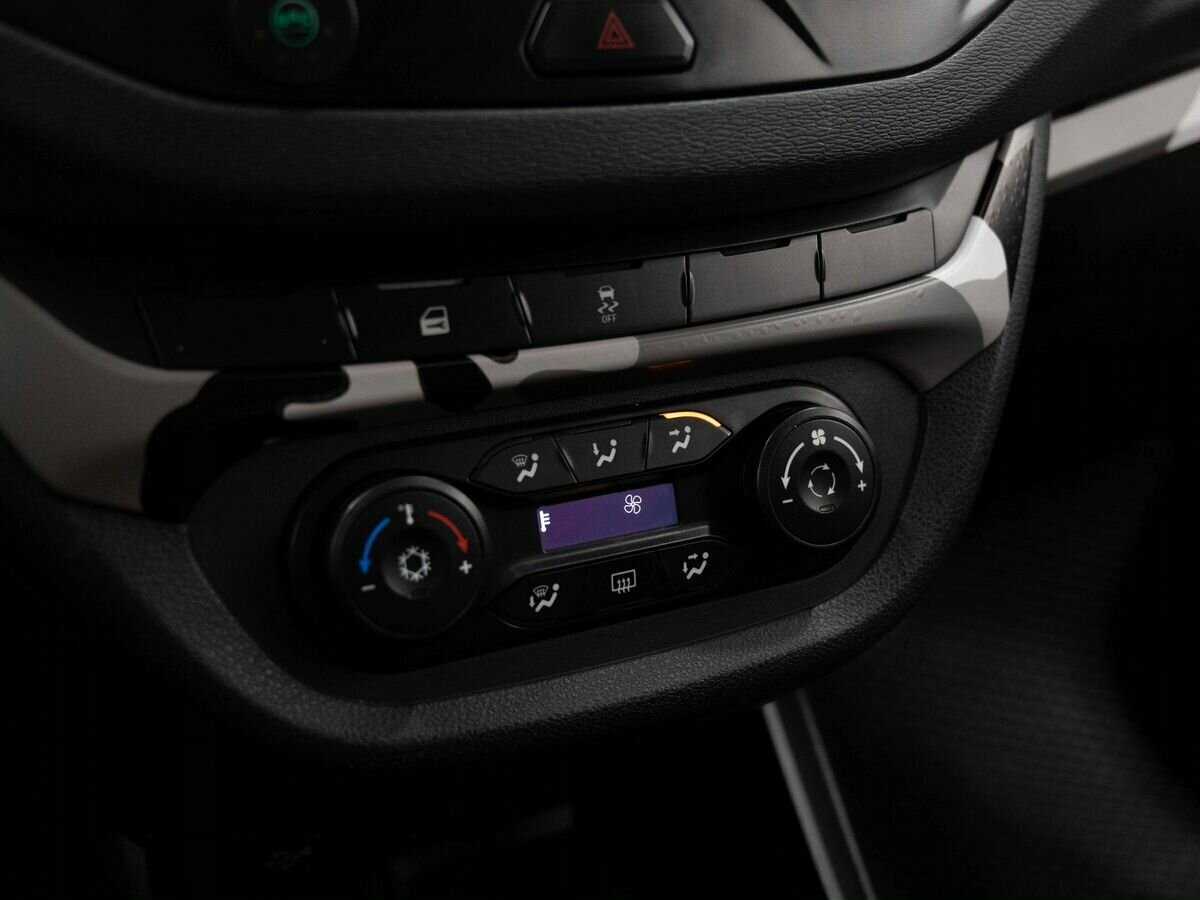 Купить Lada (ВАЗ) Vesta, 2020, 100 000 км.. Фото: #20