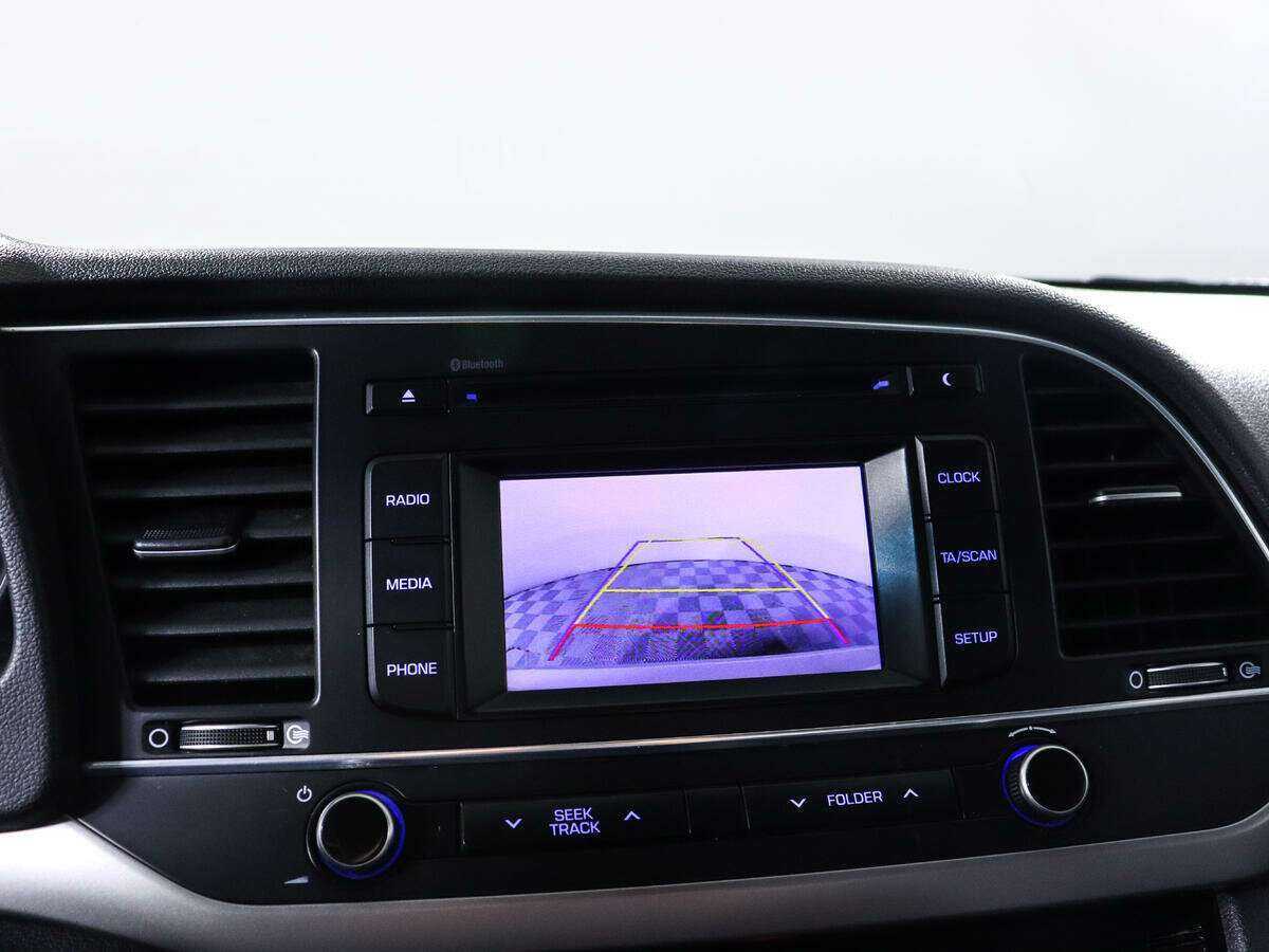 Купить Hyundai Elantra, 2018, 128 900 км.. Фото: #12