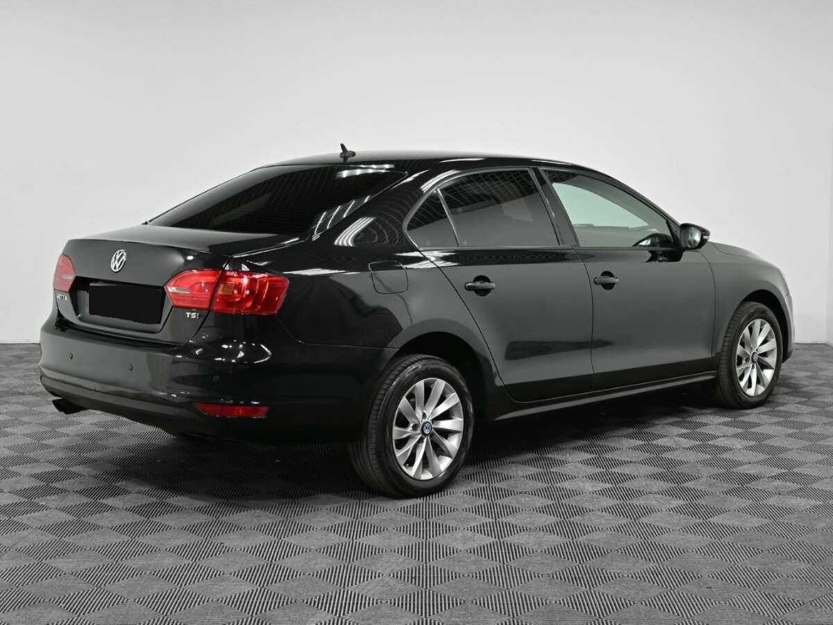 Купить Volkswagen Jetta, 2012, 139 000 км.. Фото: #1