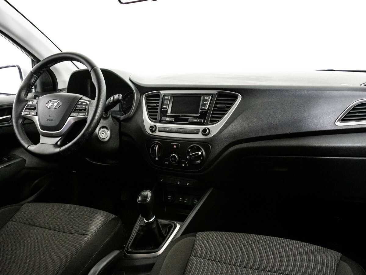Купить Hyundai Solaris, 2018, 199 320 км.. Фото: #6