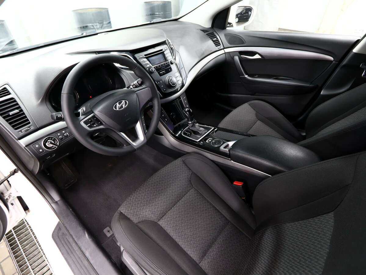 Купить Hyundai i40, 2014, 111 000 км.. Фото: #6