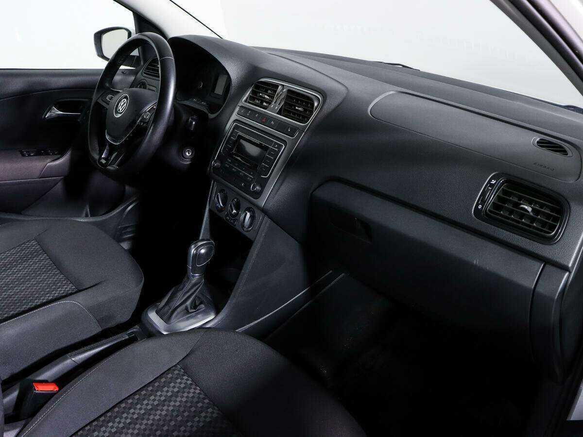 Купить Volkswagen Polo, 2019, 90 456 км.. Фото: #7