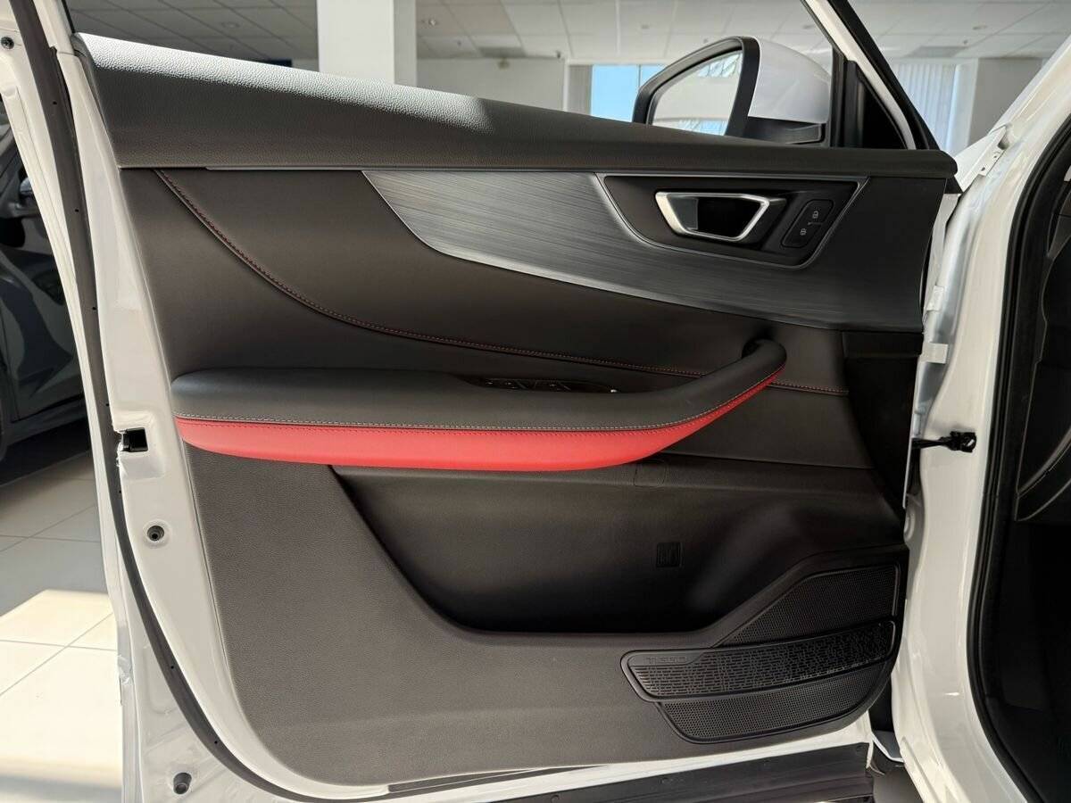 Купить Chery Tiggo 4 Pro, 2022, 19 359 км.. Фото: #9