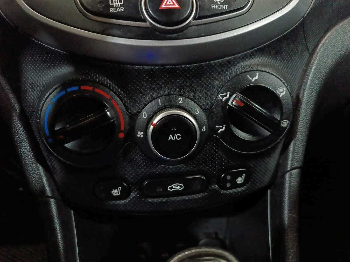 Купить Hyundai Solaris, 2016, 167 700 км.. Фото: #15